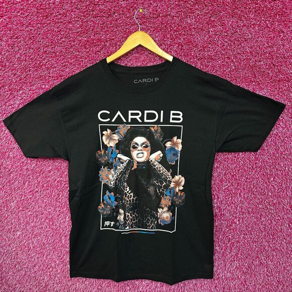 Cardi B Flowers Rap Black Tshirt size Large - Picture 1 of 4